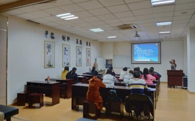 玉林針灸培訓,專業(yè)針灸推拿培訓班,廣西針灸理療培訓學校